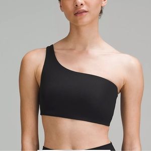 lululemon ribbed nulu asymmetrical yoga bra - light support A/B cup size 6 Black